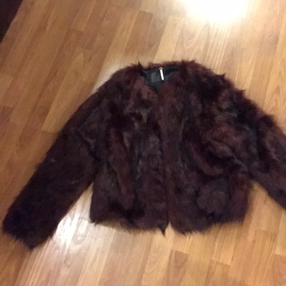 Free people faux fur coat no tags never worn